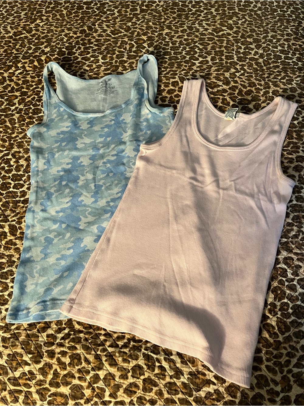 Two Ribbed Tank Tops Blue Camo & Light Pink Large